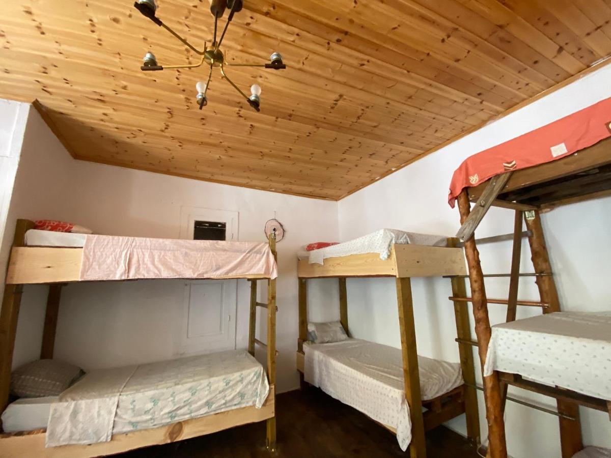 Shotgun Hostel & Guesthouse Vuno ภายนอก รูปภาพ