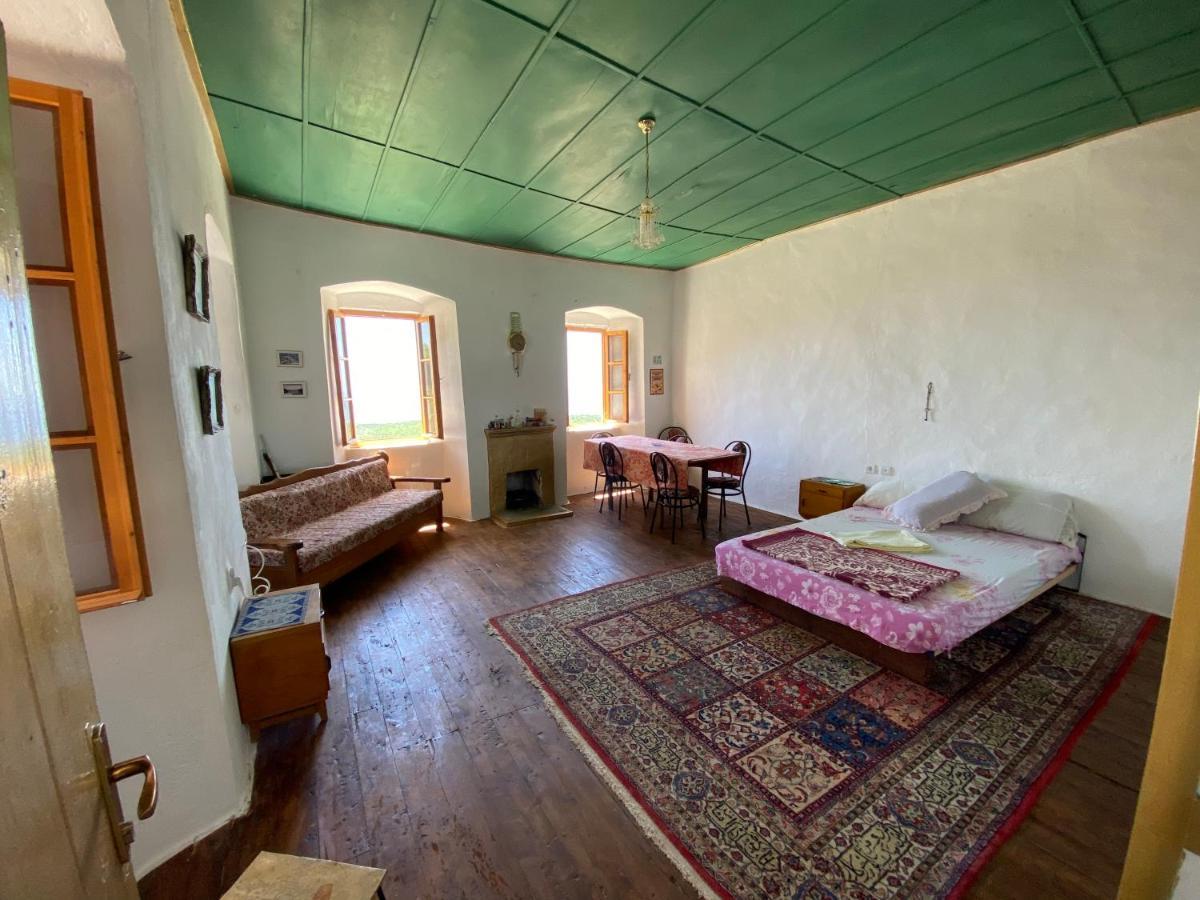 Shotgun Hostel & Guesthouse Vuno ภายนอก รูปภาพ